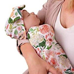 Itzy Ritzy Floral Swaddle Cutie Cocoon NWT